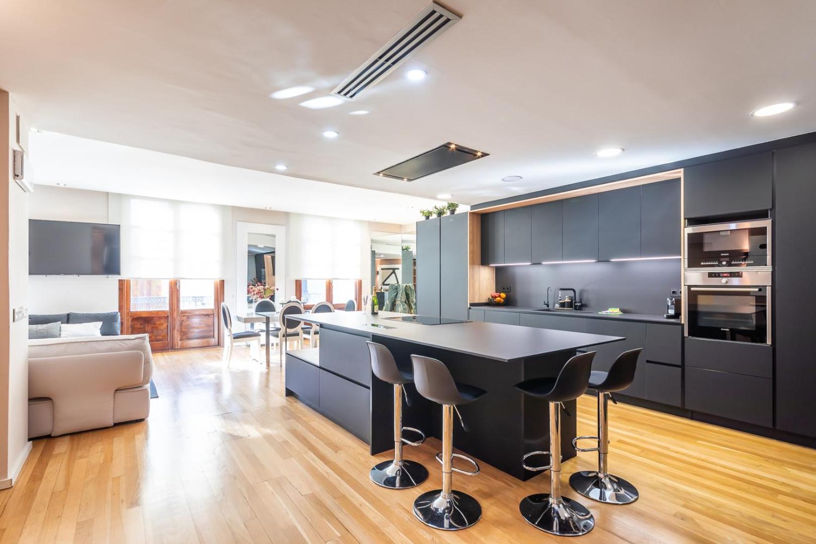 Central Market Lux Apartment Valencia Bagian luar foto