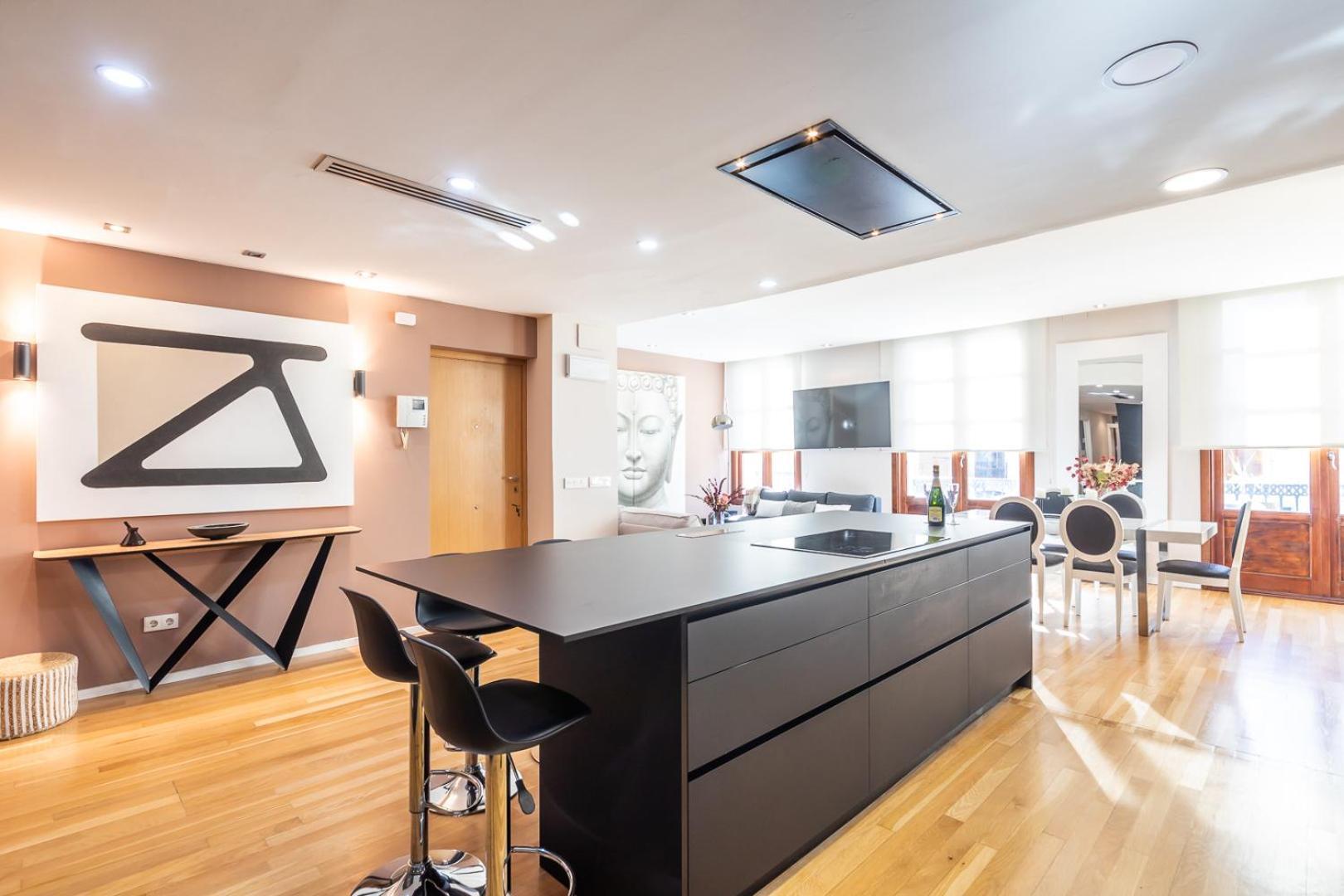 Central Market Lux Apartment Valencia Bagian luar foto