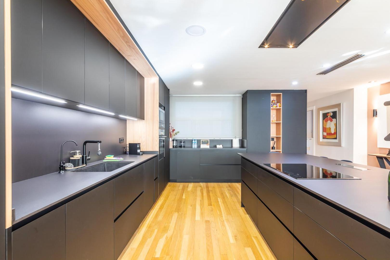 Central Market Lux Apartment Valencia Bagian luar foto