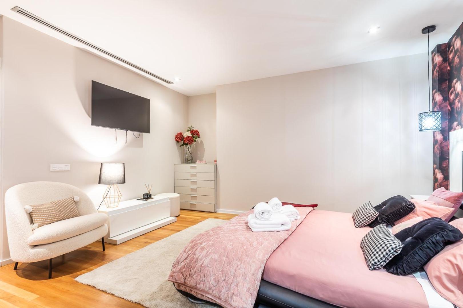 Central Market Lux Apartment Valencia Bagian luar foto
