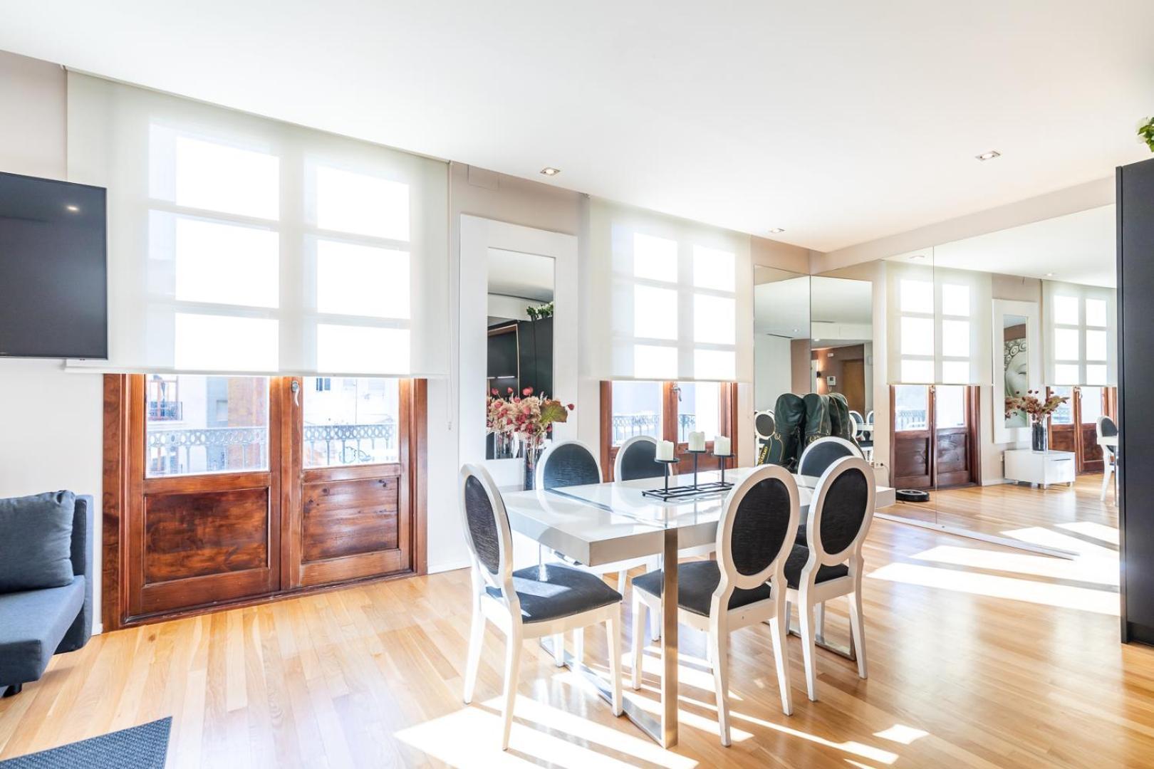 Central Market Lux Apartment Valencia Bagian luar foto