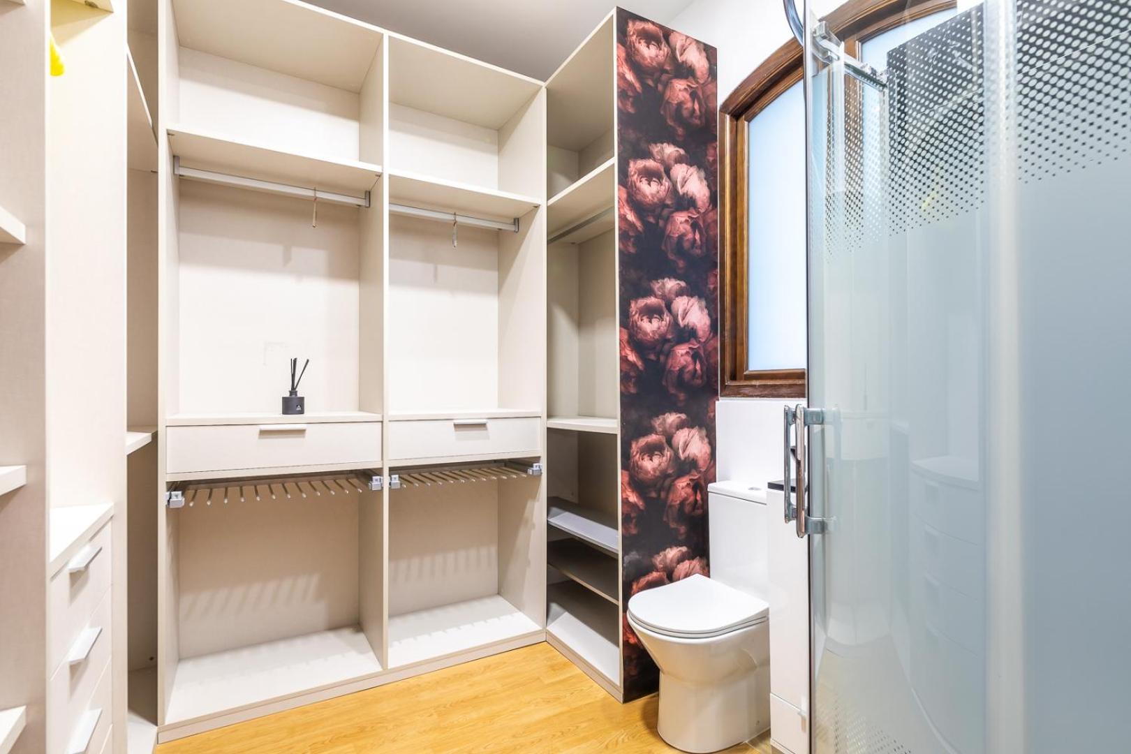 Central Market Lux Apartment Valencia Bagian luar foto